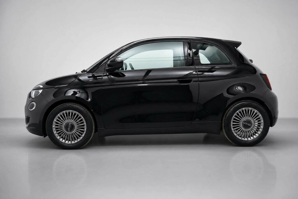 Fiat 500E 42Kwh Icon Hatchback 118 Ps Black #4