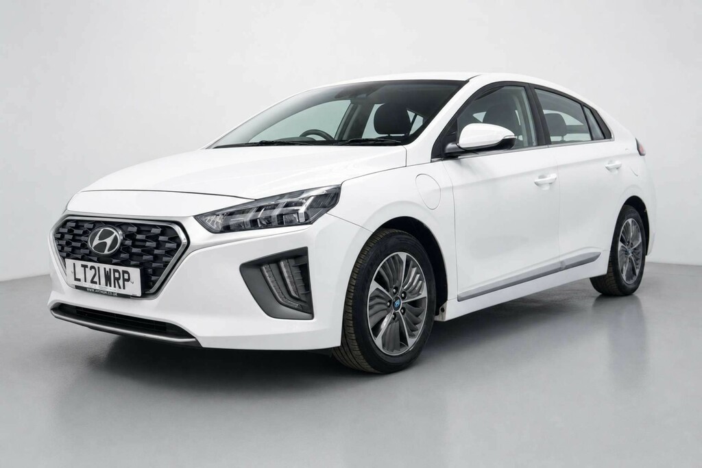 Hyundai Ioniq 1.6 H-gdi 8.9Kwh Premium Hatchback Plug LT21WRP White #3