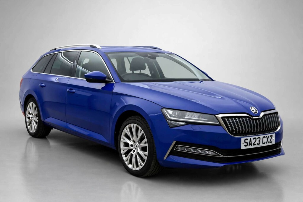Skoda Superb 1.4 Tsi Iv 13Kwh Se L Estate Plug-in Hy Blue