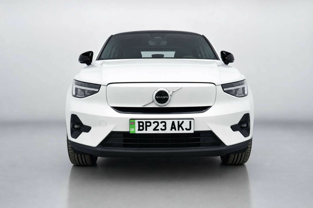 Volvo C40 Recharge 69Kwh Plus Suv 231 Ps BP23AKJ White #2
