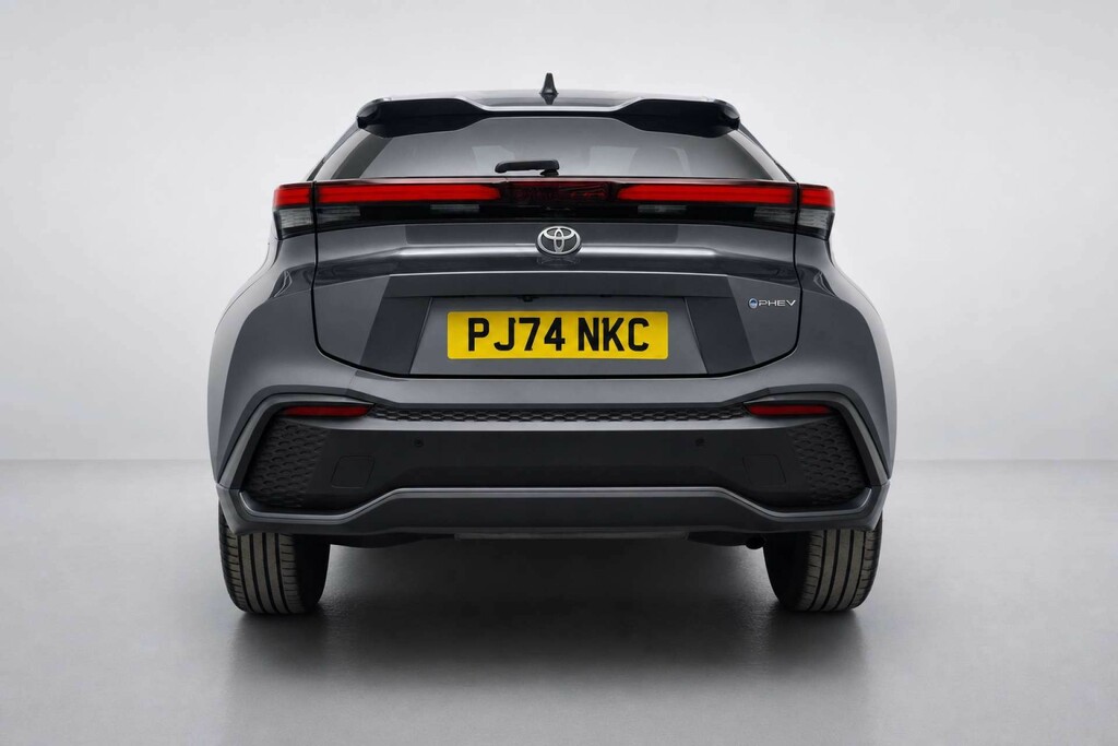 Toyota C-Hr 2.0 Vvt 13.6Kwh Design Suv Plug-in Hybr PJ74NKC Grey #6
