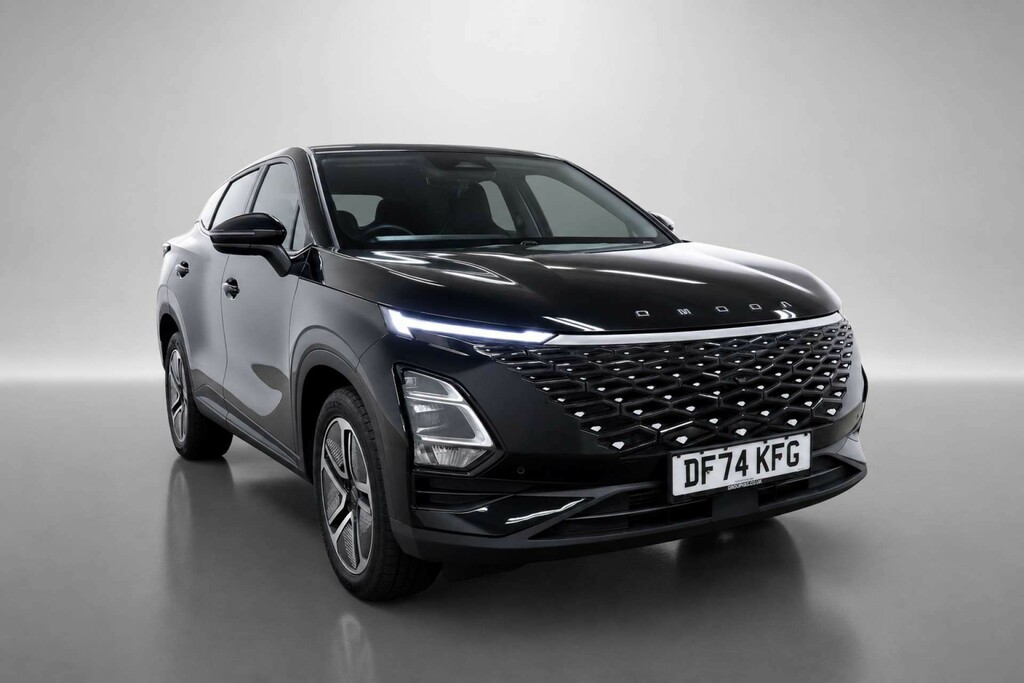 Omoda 5 1.6 Tgdi Comfort Suv Dct Euro 6 Ss Black
