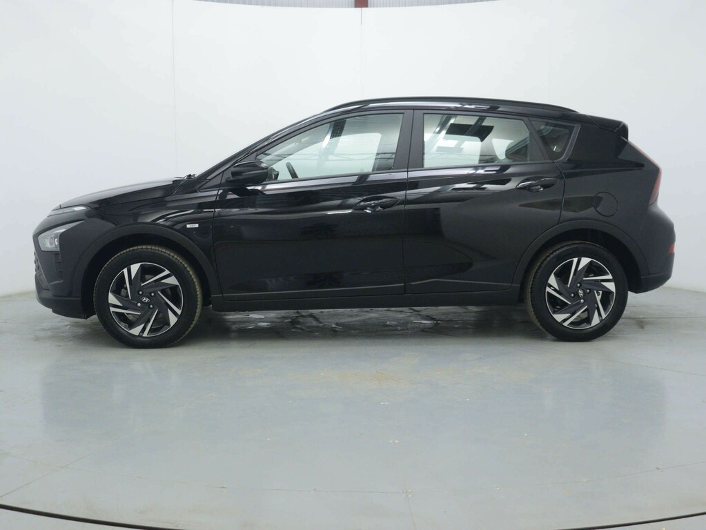 Hyundai Bayon 1.0 T-gdi Mhev Se Connect Suv Hybrid Dc Black #4
