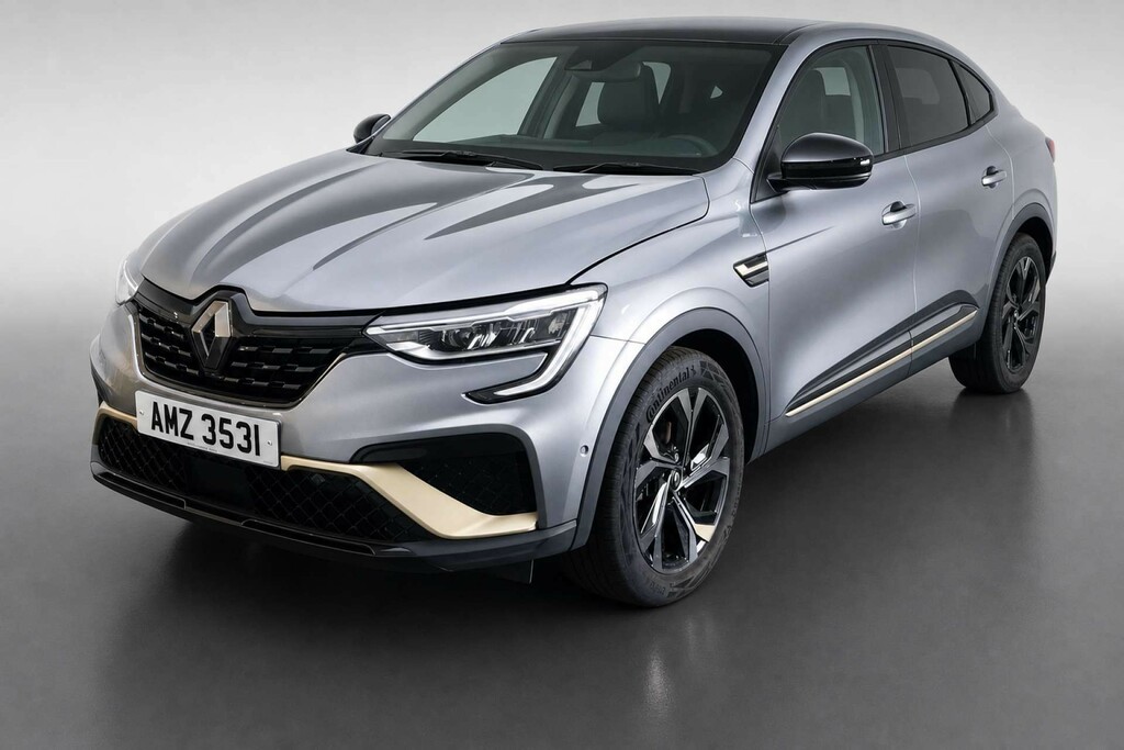 Renault Arkana 1.6 E-tech E-tech Engineered Suv Hybrid Grey