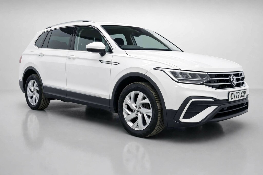 Volkswagen Tiguan Allspace 1.5 Tsi Life Suv Euro 6 Ss 1 CV72XXR White