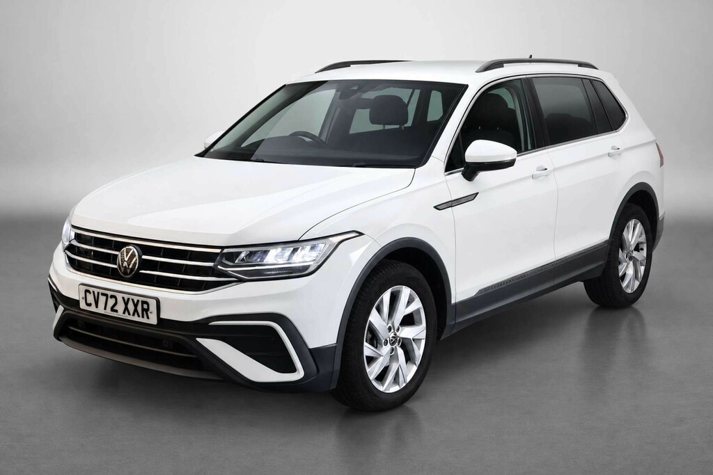 Volkswagen Tiguan Allspace 1.5 Tsi Life Suv Euro 6 Ss 1 White