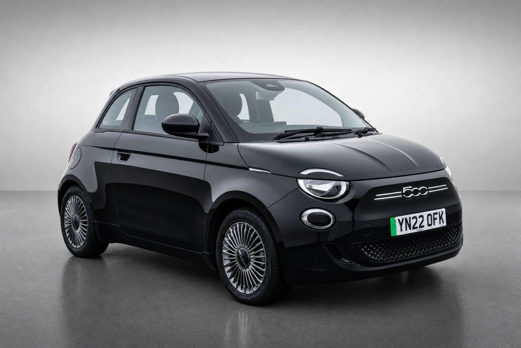 Fiat 500E 42Kwh Icon Hatchback 118 Ps Black