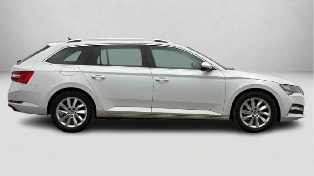Skoda Superb 1.4 Tsi Iv 13Kwh Se Technology Estate P White #3