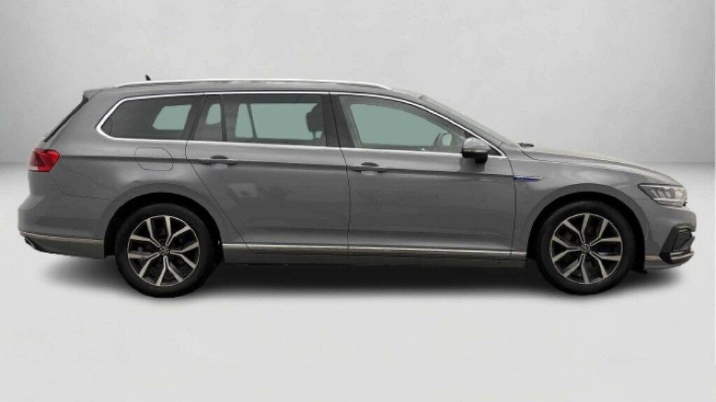 Volkswagen Passat 1.4 Tsi 13Kwh Gte Estate Plug-in Hybrid Grey #3