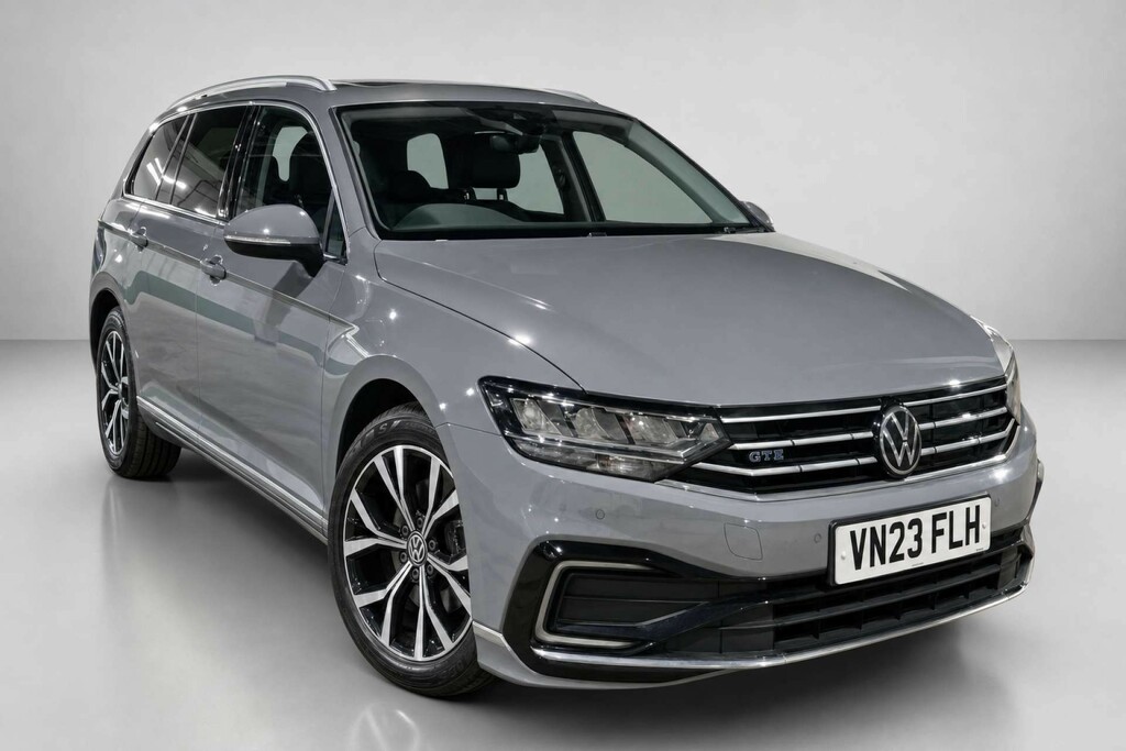 Volkswagen Passat 1.4 Tsi 13Kwh Gte Estate Plug-in Hybrid Grey