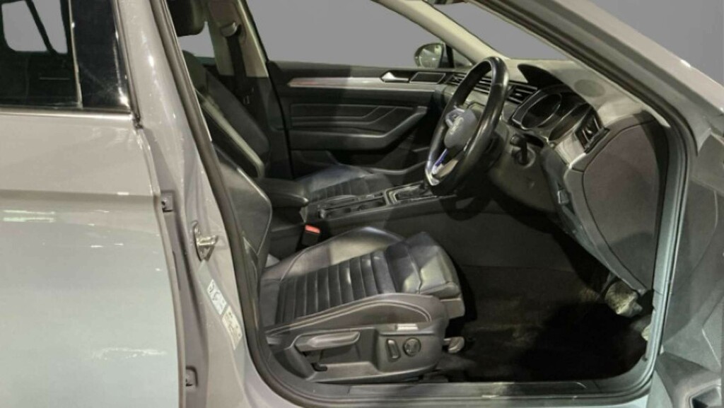 Volkswagen Passat 1.4 Tsi 13Kwh Gte Estate Plug-in Hybrid Grey #6