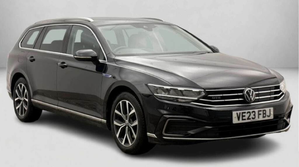 Volkswagen Passat 1.4 Tsi 13Kwh Gte Estate Plug-in Hybrid Black