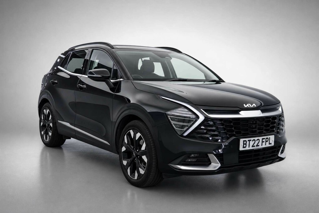 Kia Sportage 1.6 T-gdi 13.8Kwh 4 Suv Plug-in Hybrid Black