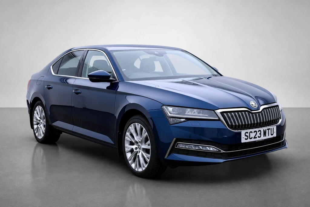 Skoda Superb 1.4 Tsi Iv 13Kwh Se L Hatchback Plug-in Blue