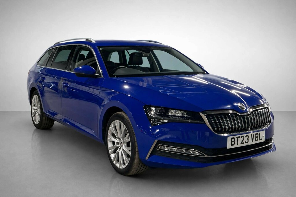 Skoda Superb 1.4 Tsi Iv 13Kwh Se L Estate Plug-in Hy Blue