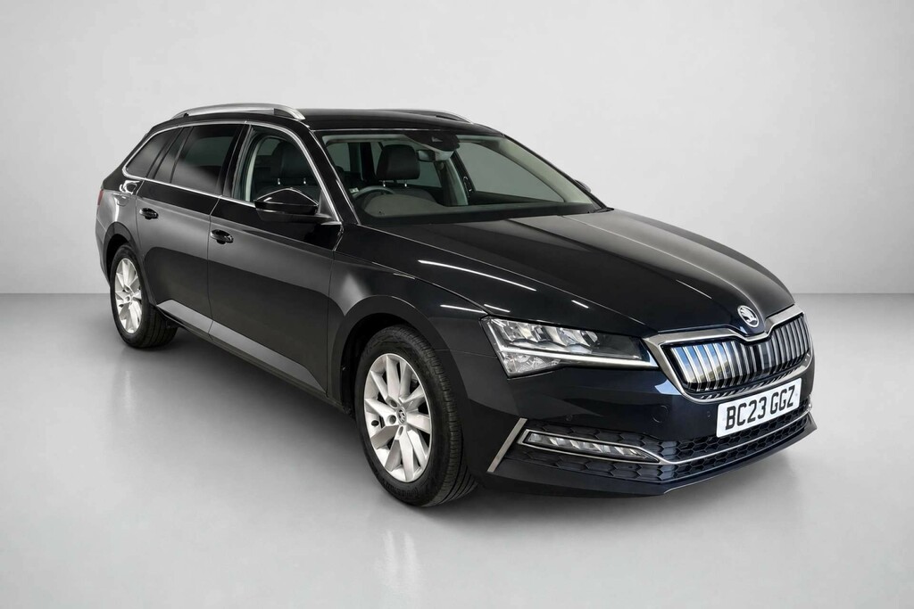 Skoda Superb 1.4 Tsi Iv 13Kwh Se Technology Estate P Black