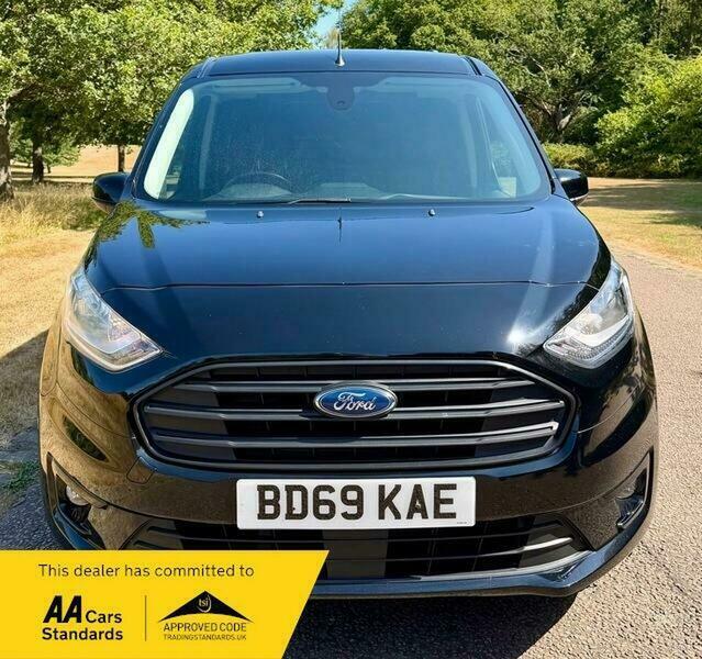 Ford Transit Connect 1.5 200 Ecoblue Limited Black #3