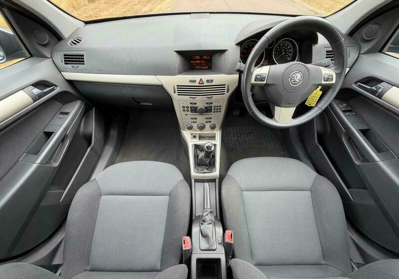 Vauxhall Astra 1.4I 16V Energy Silver #2