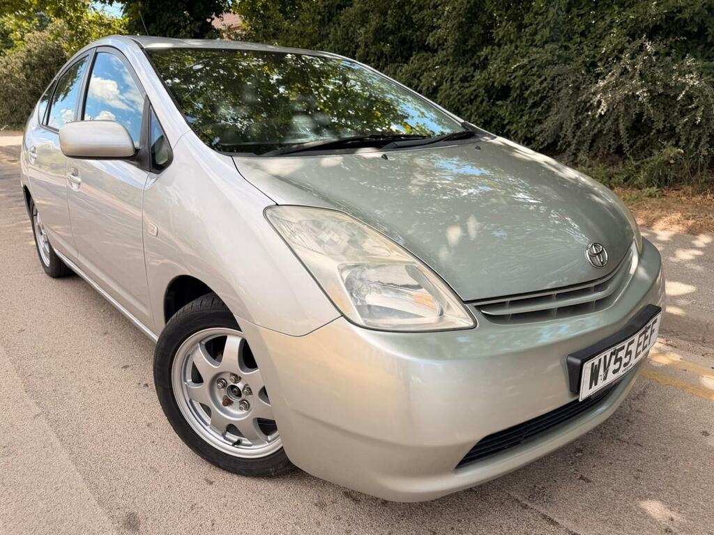 Toyota Prius 1.5 T3 Silver #3