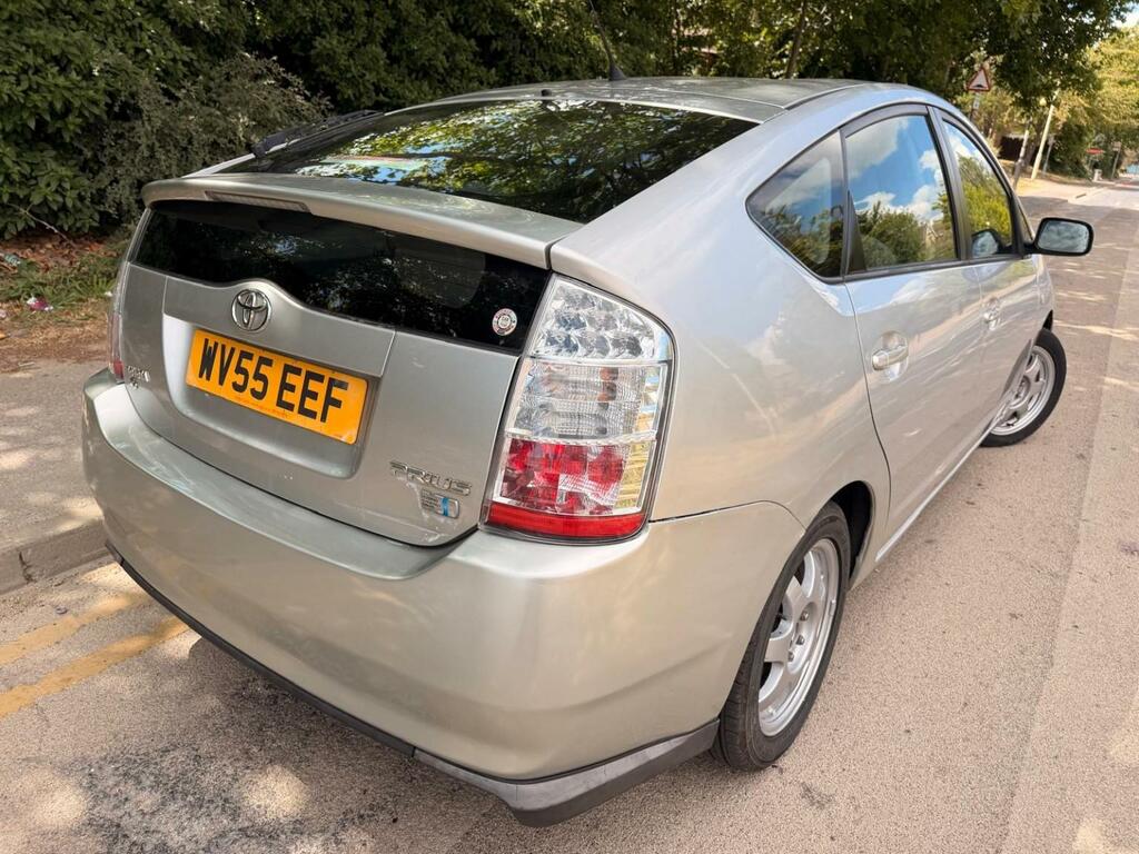 Toyota Prius 1.5 T3 Silver #5