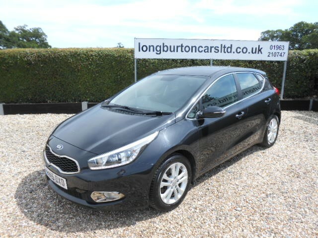 Kia Ceed Hatchback 1.6 Gdi Ecodynamics 2 2015 Black #2