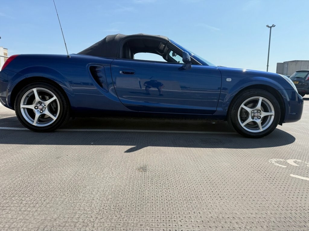 Toyota MR2 1.8 Vvt-i Roadster Red Silver #8