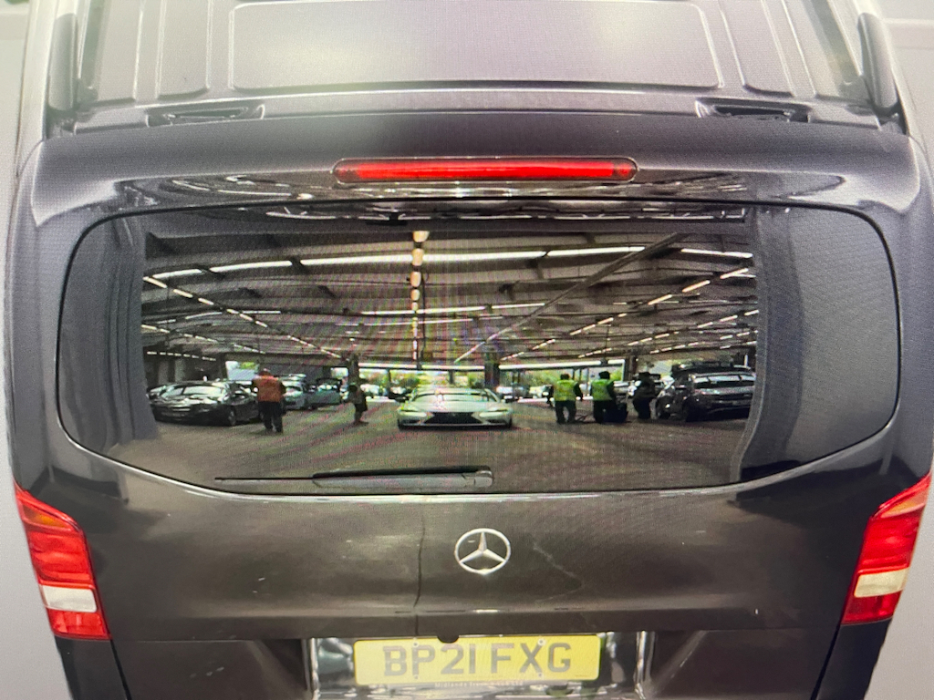Mercedes-Benz Vito 116 Crew Premium L2 Black #5