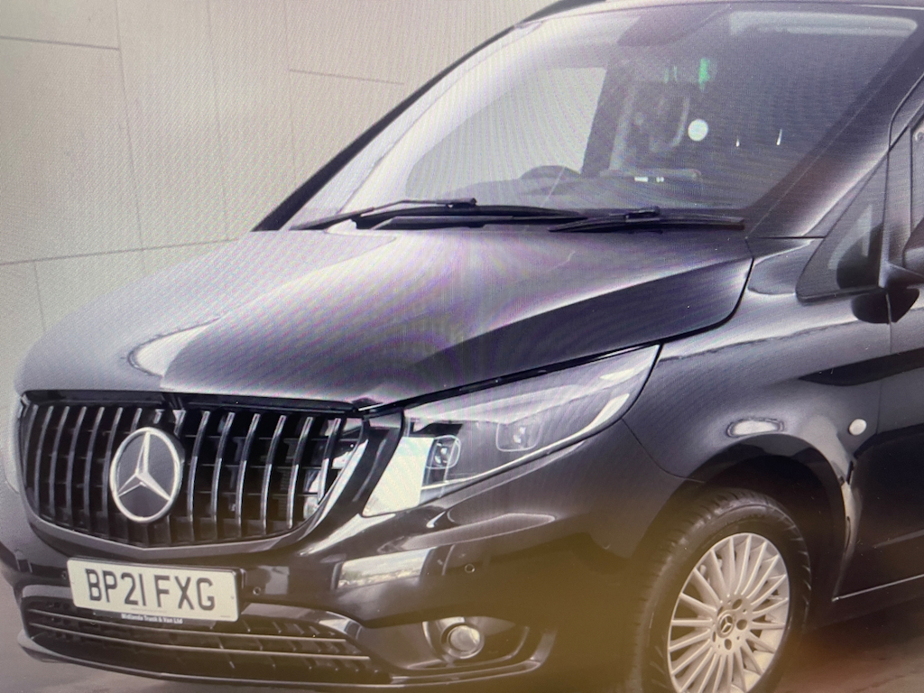 Mercedes-Benz Vito 116 Crew Premium L2 Black