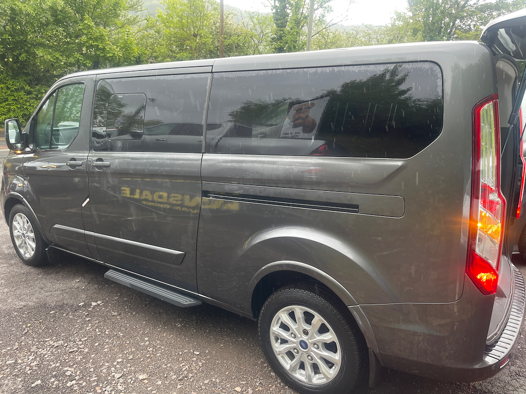 Ford Tourneo Custom 320 Titanium Ecoblue L2 Lwb 9 Seater Grey #3