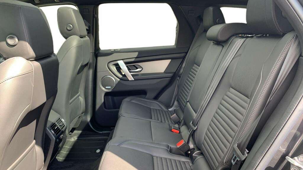 Land Rover Discovery Sport 2.0 D200 Dynamic Se 5 Seat Grey #4