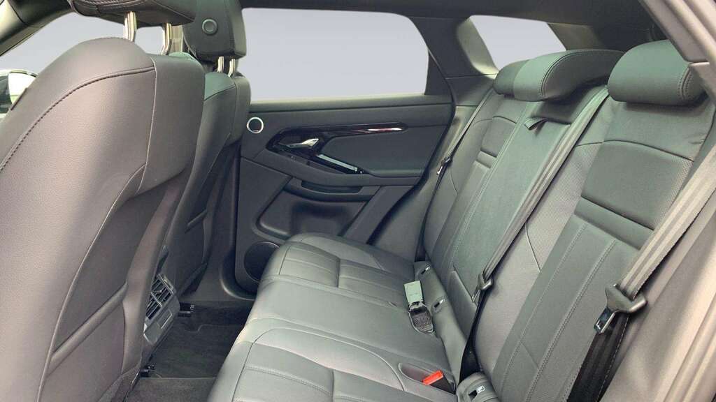 Land Rover Range Rover Evoque 2.0 D200 Dynamic Se Black #4