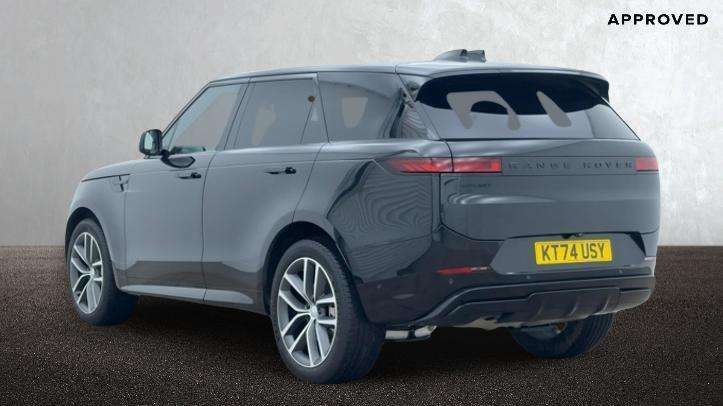 Land Rover Range Rover Sport 3.0 D300 Dynamic Se Black #2