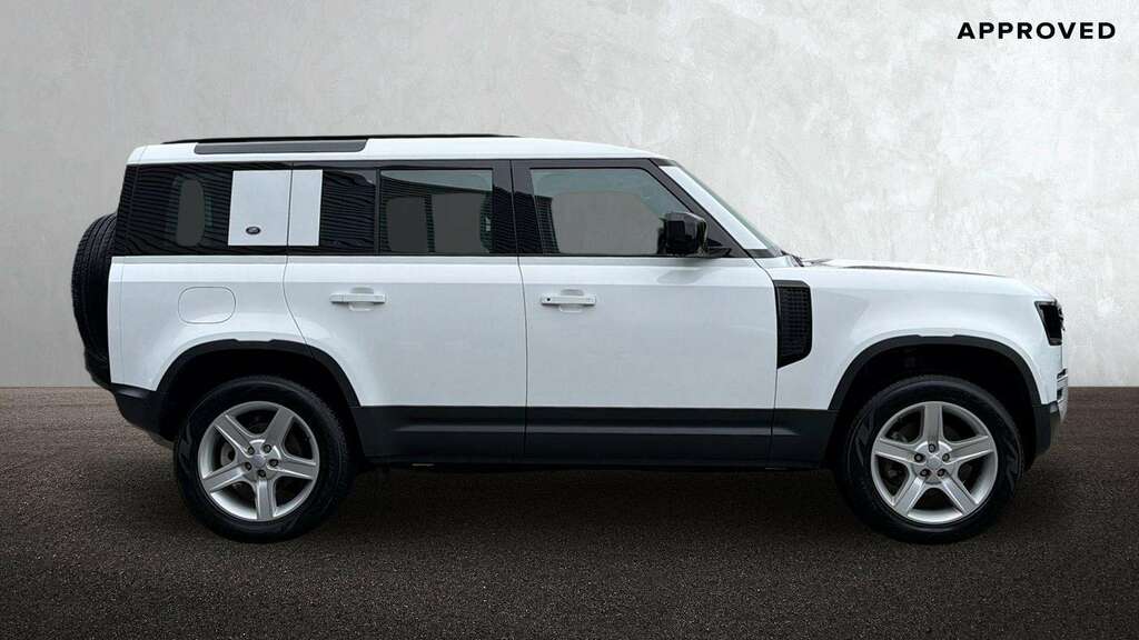 Land Rover Defender 110 3.0 D250 Se 110 HG24NNC White #5