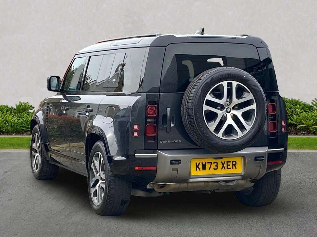 Land Rover Defender 110 2.0 P400e X-dynamic Se 110 Grey #2