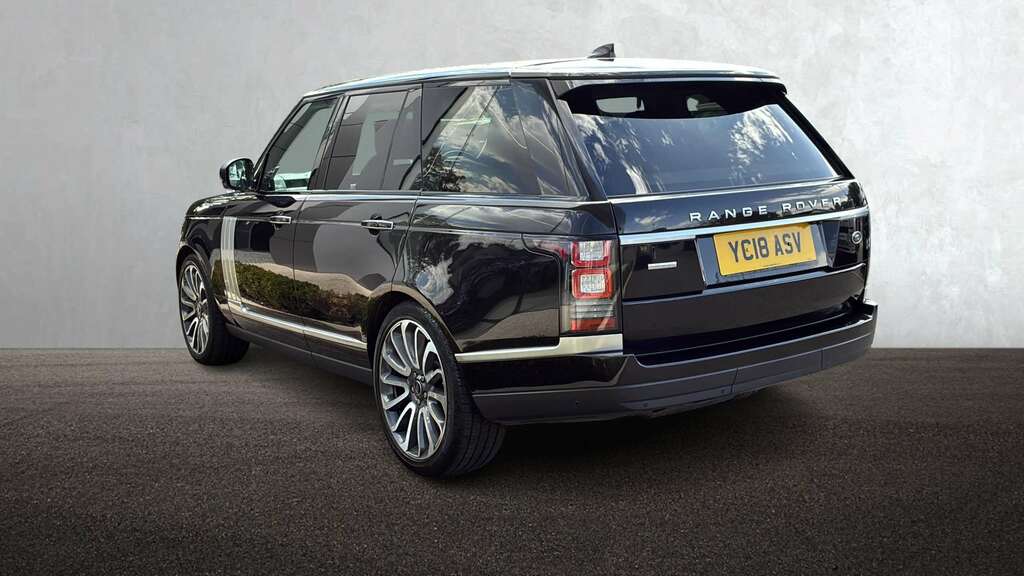Land Rover Range Rover 4.4 Sdv8 Black #2
