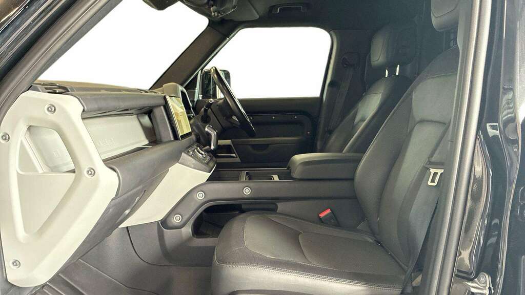 Volvo V60 D4 163 R Design Lux Geartronic Black #3
