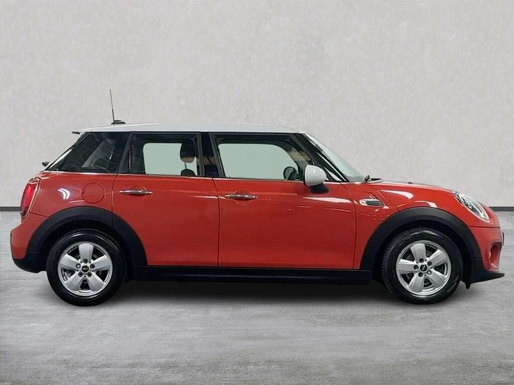 Mini Hatch 1.5 Cooper Hatchback Euro 6 Ss TRZ8139 Orange #3