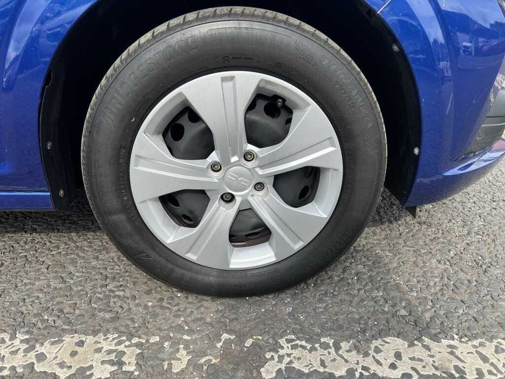 Dacia Sandero 1.0 Tce Essential Blue #6