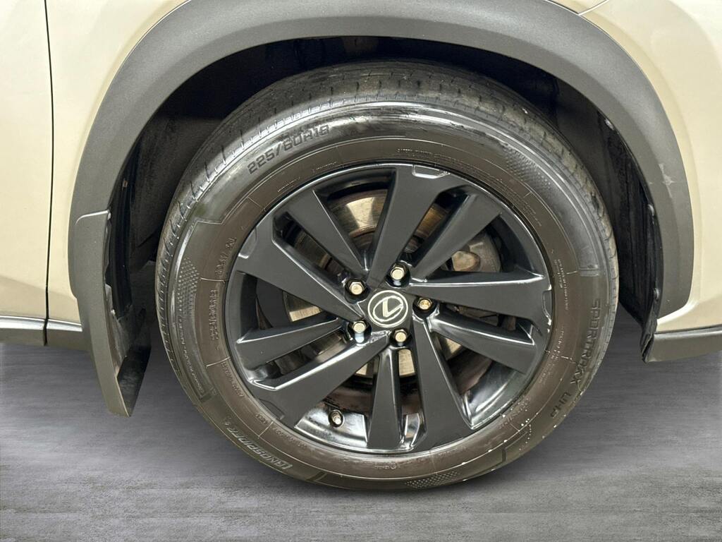 Lexus NX 2.5 300H Gpf Takumi Suv Hybrid E-cvt 4W XHZ7299 Silver #6