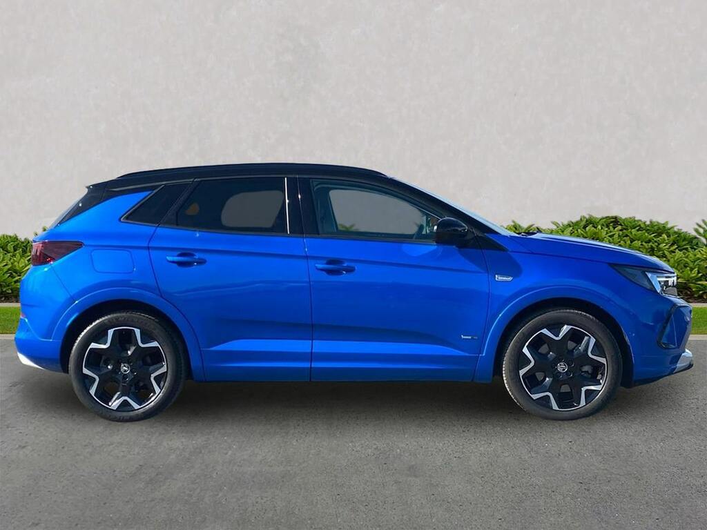 Vauxhall Grandland 1.6 Plug-in Hybrid Ultimate Blue #3