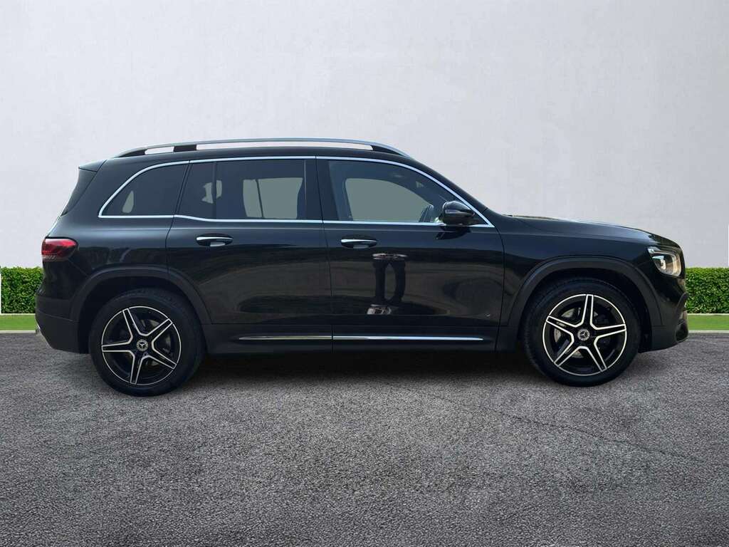 Mercedes-Benz GLB Class Glb 200 Amg Line Premium 7G-tronic Black #3