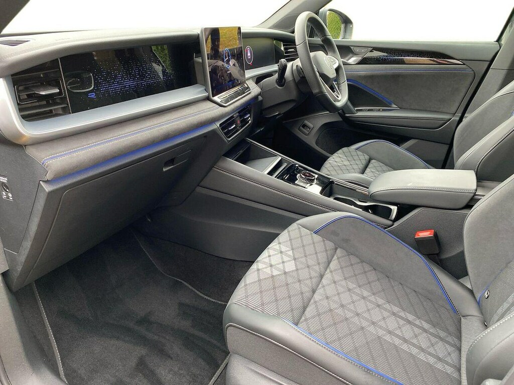 Volkswagen Tayron 1.5 Tsi Ehybrid R-line Edition Dsg6 LA26EZU Grey #2
