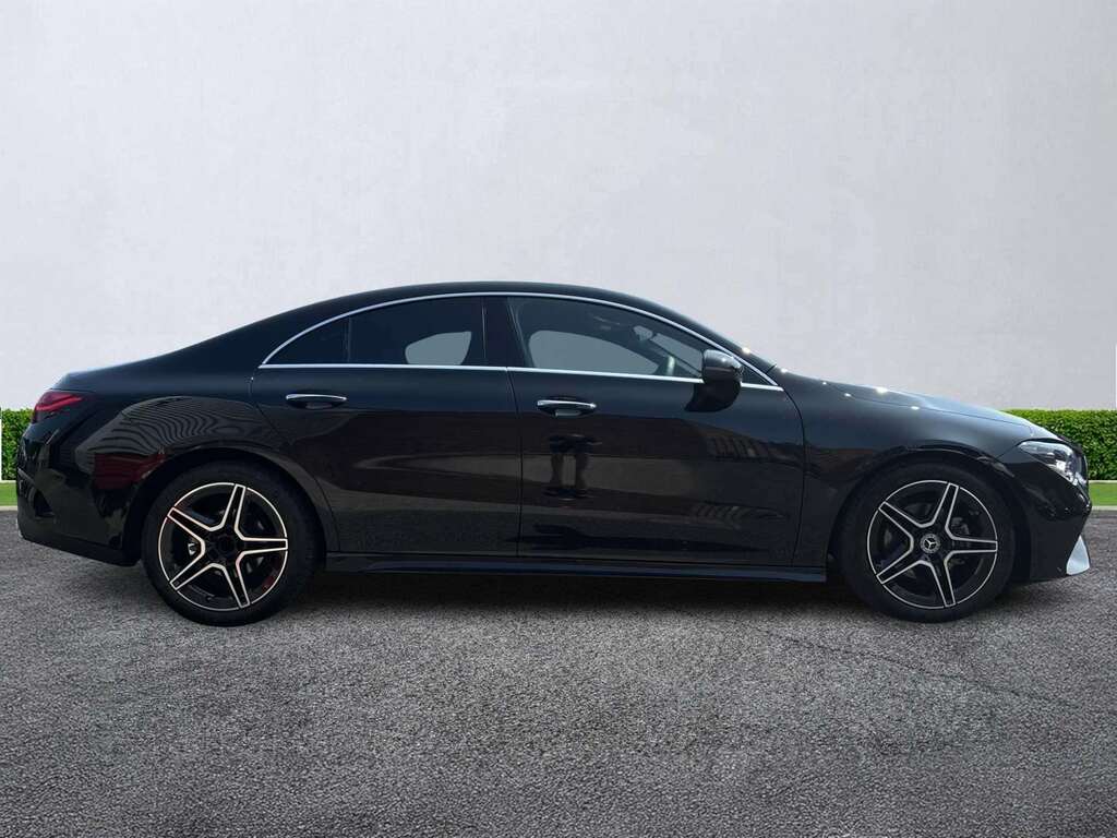 Mercedes-Benz CLA Class Cla 180 Amg Line Executive Tip Black #3
