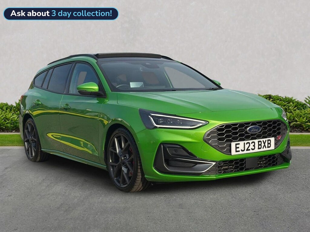Ford Focus 2.3T Ecoboost St Estate Euro 6 EJ23BXB Green