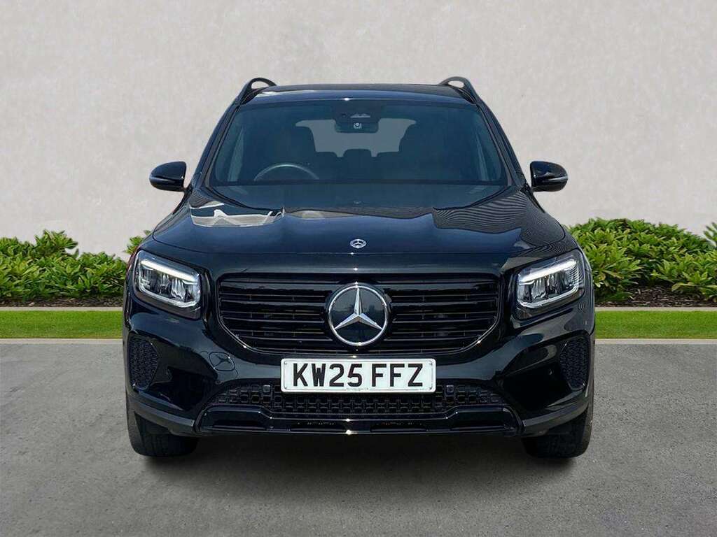 Mercedes-Benz GLB Class Glb 200 Sport Executive 7G-tronic Black #5