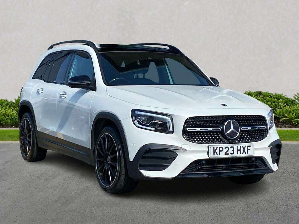 Mercedes-Benz GLB Class Glb 200 Amg Line Premium Night Ed 7G-tronic White
