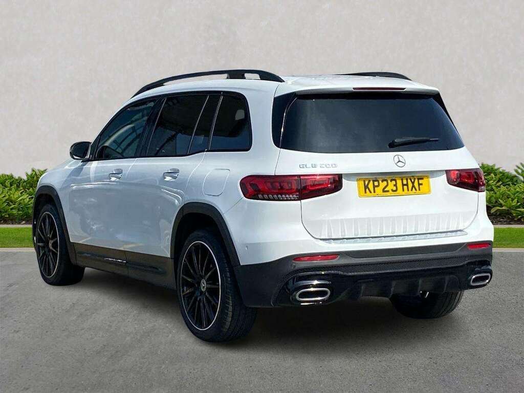 Mercedes-Benz GLB Class Glb 200 Amg Line Premium Night Ed 7G-tronic KP23HXF White #2