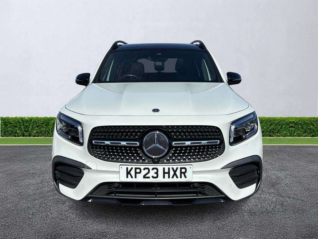 Mercedes-Benz GLB Class Glb 200 Amg Line Premium Night Ed 7G-tronic KP23HXR White #5