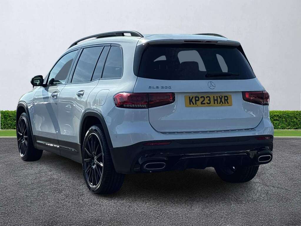 Mercedes-Benz GLB Class Glb 200 Amg Line Premium Night Ed 7G-tronic KP23HXR White #2
