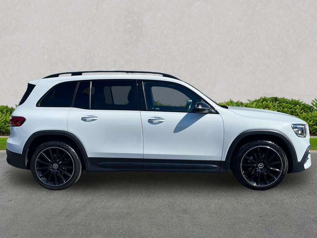 Mercedes-Benz GLB Class Glb 200 Amg Line Premium Night Ed 7G-tronic KP23HXB White #3